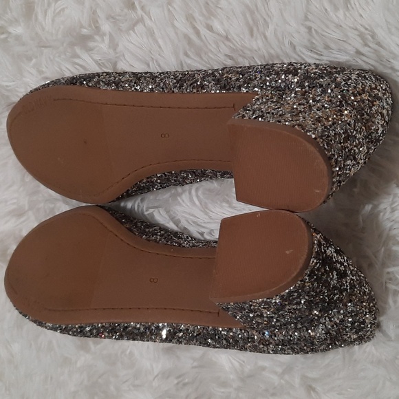 Old Navy Shoes - Picture 4 of 7